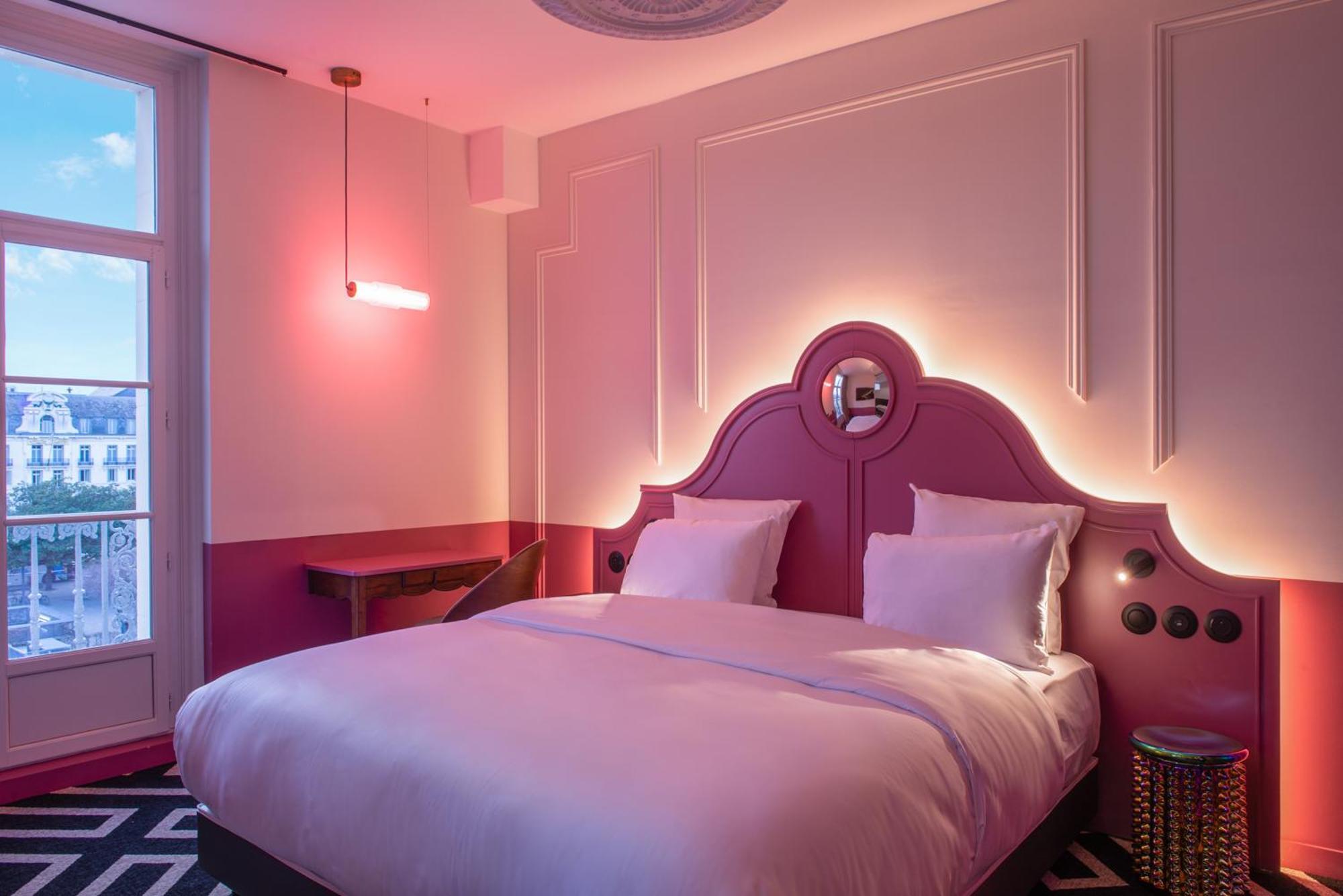 Labe Hotel Tours Centre Gare Buitenkant foto