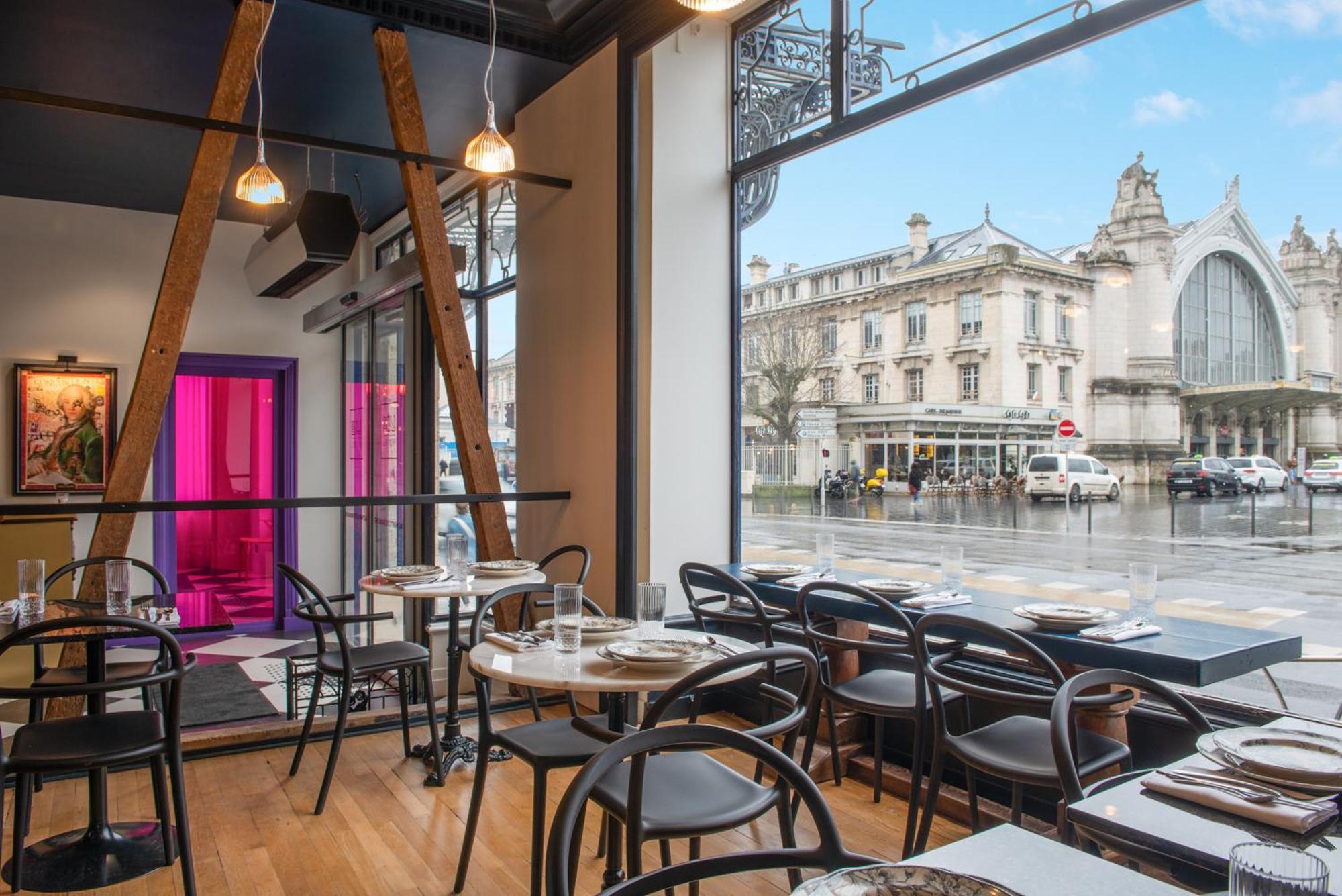 Labe Hotel Tours Centre Gare Buitenkant foto